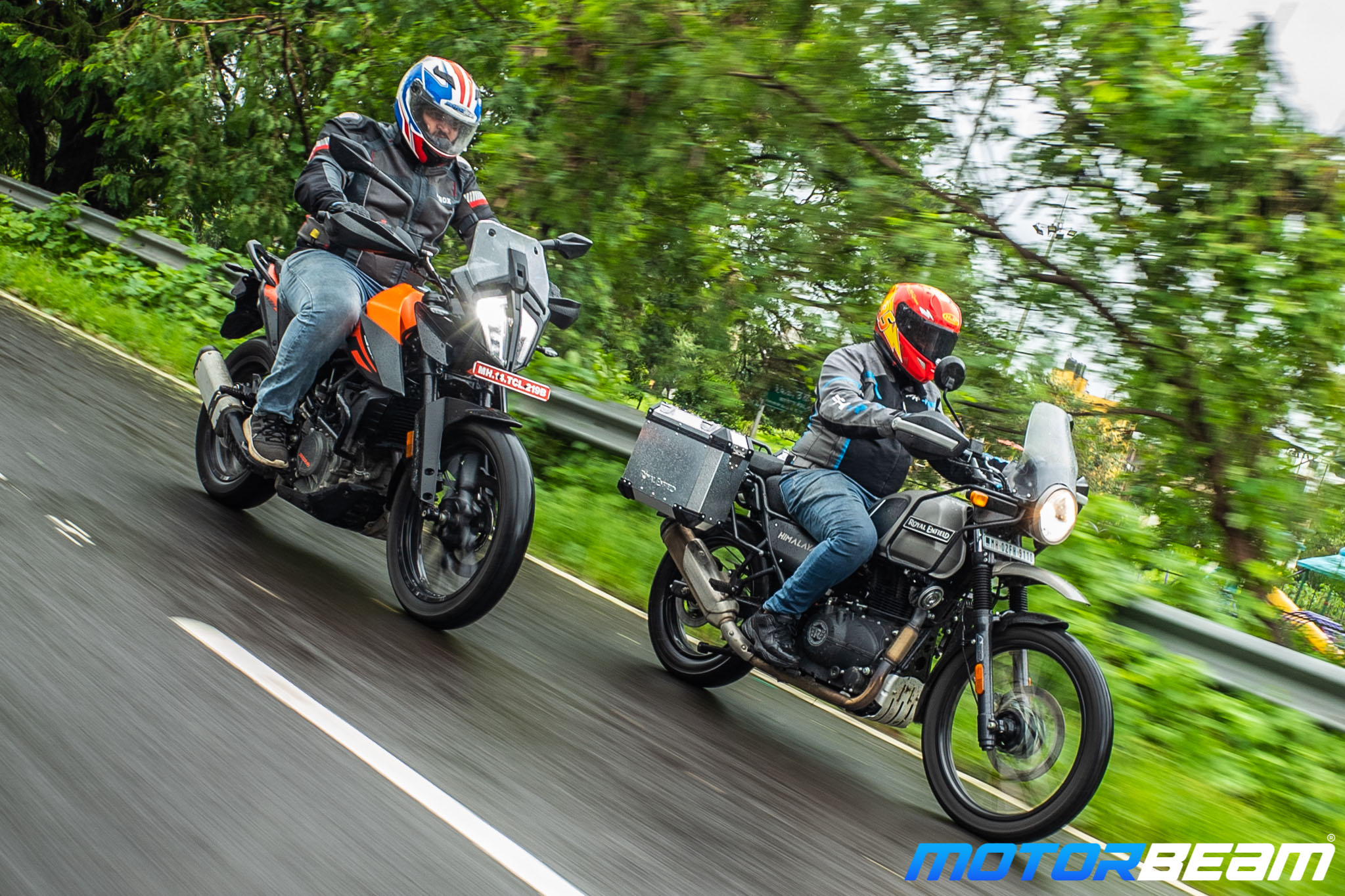 KTM 390 Adventure vs Royal Enfield Himalayan Comparison Review 18