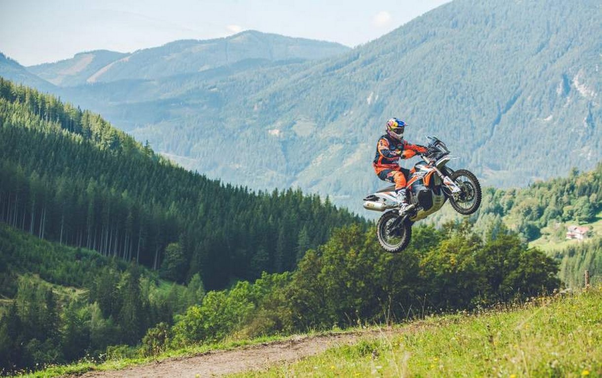 KTM 890 Adventure R Rally 2