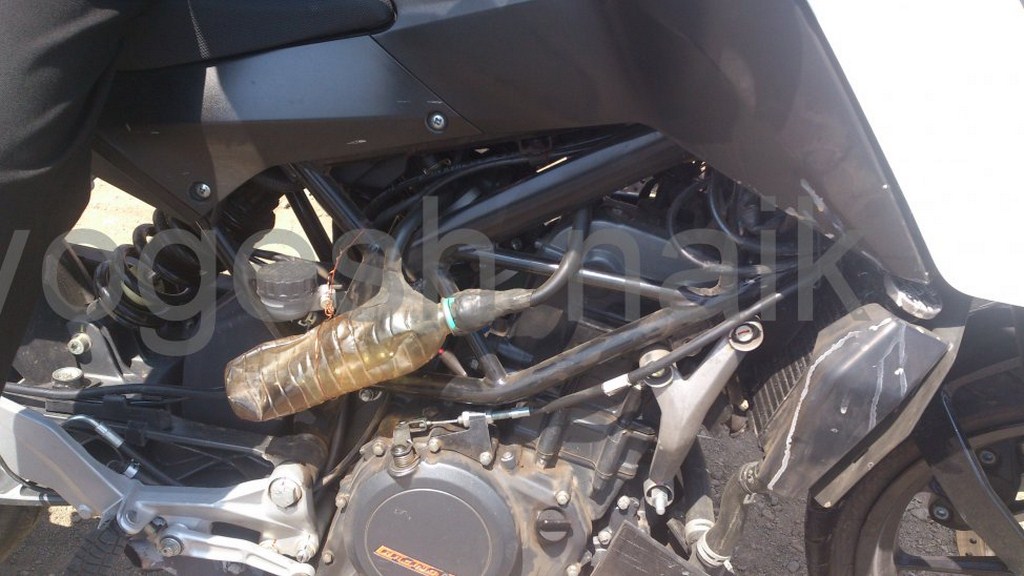 KTM Duke 390 Spyshot Engine