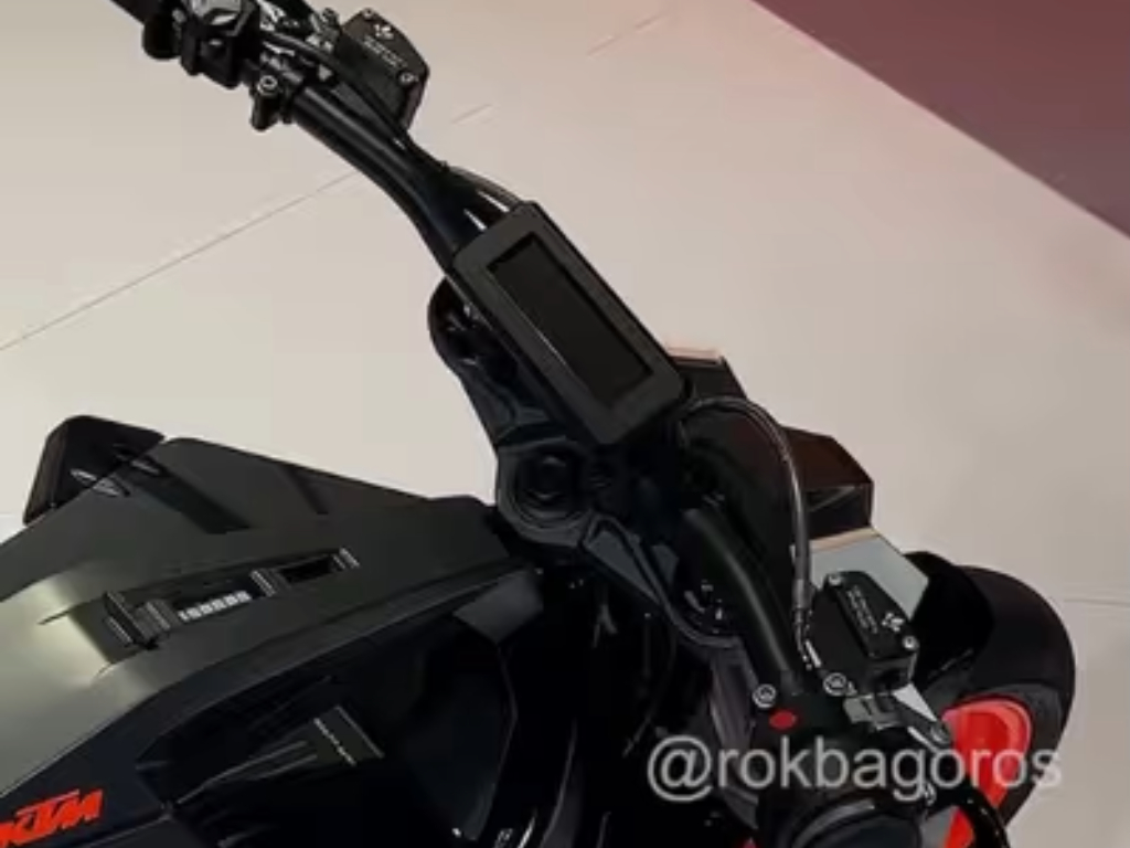 KTM E-Duke Display