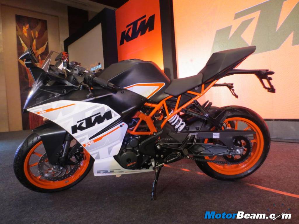 KTM RC 390 First Look