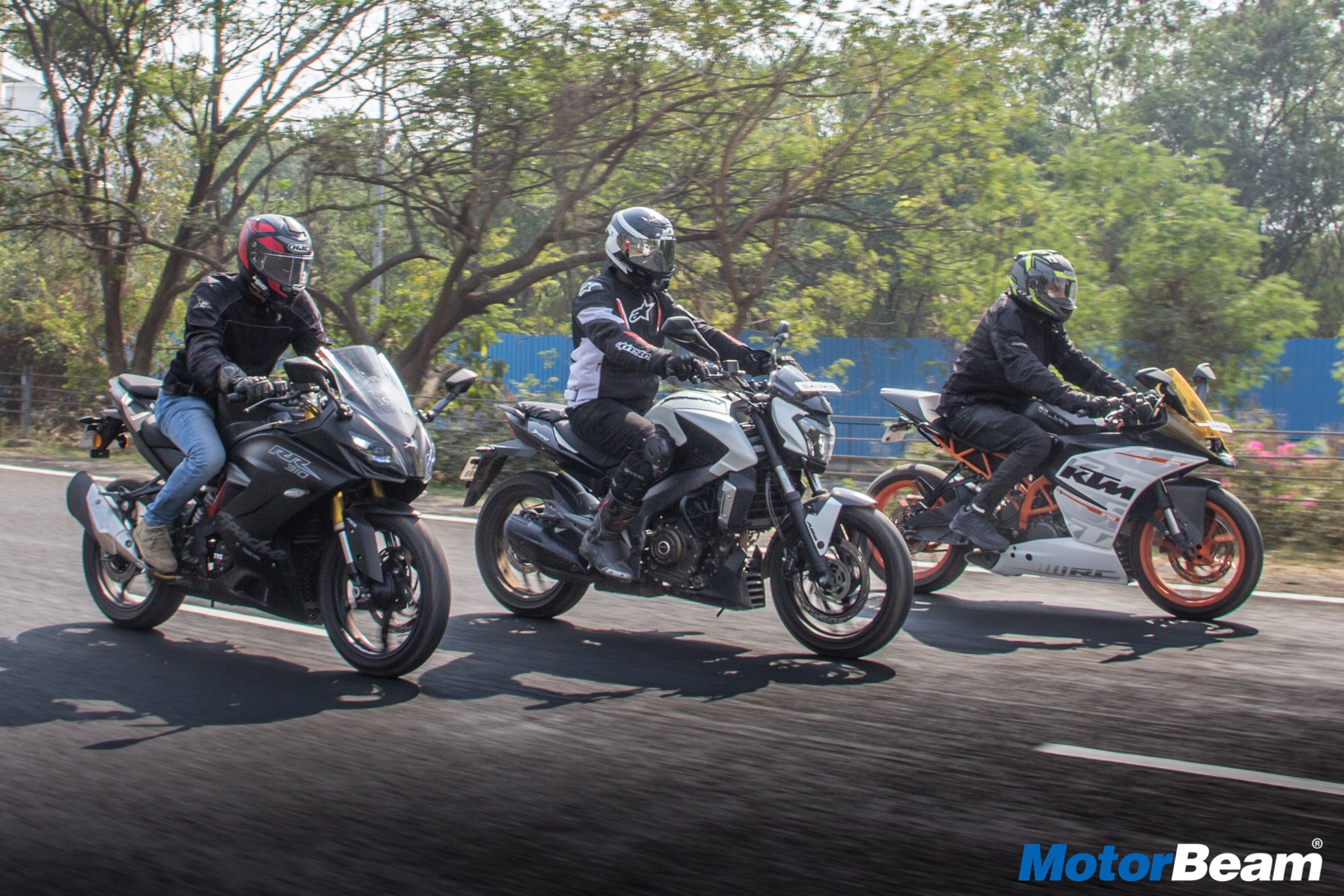KTM RC 390 vs Apache RR 310 vs Dominar 400