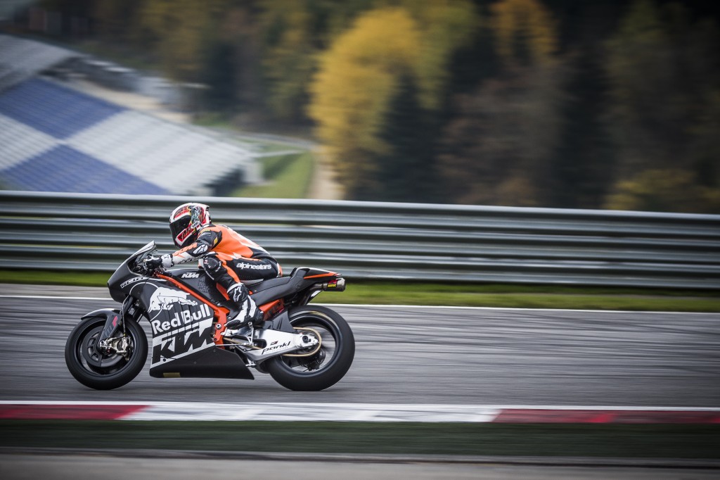 KTM RC16 MotoGP Track Tests