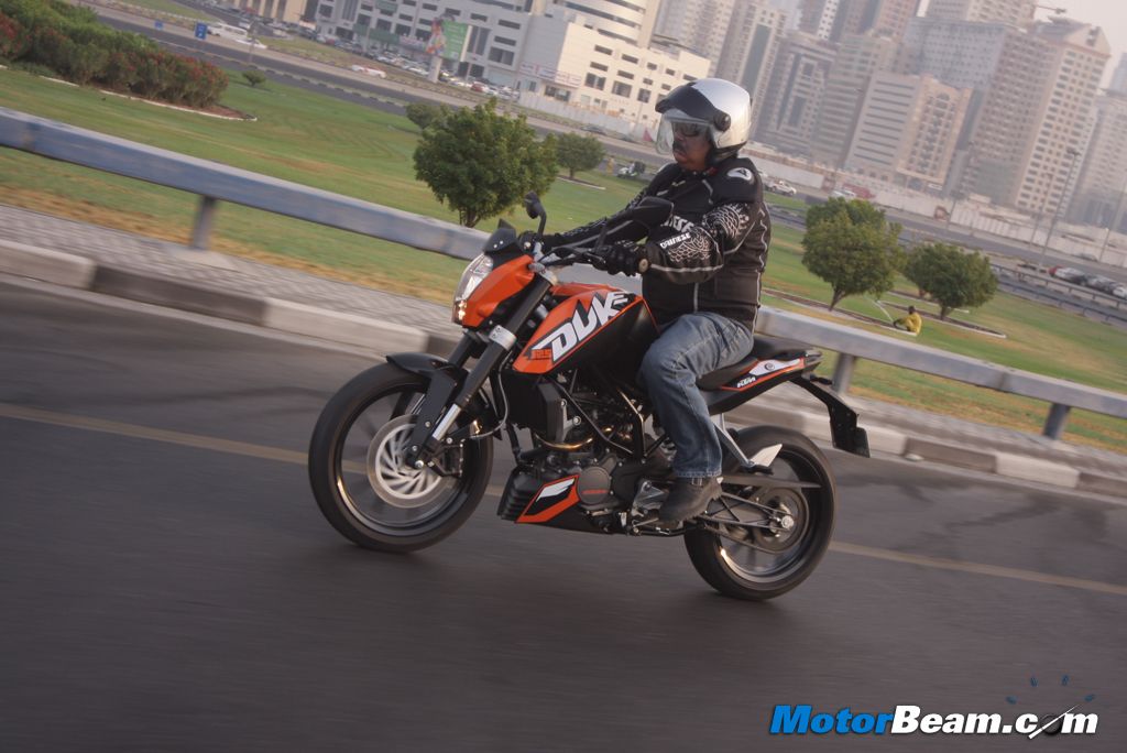 KTM Duke 125 Test Ride KTM Duke 125 Test Ride
