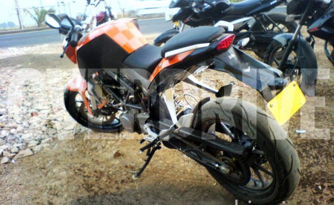 KTM_Duke_200