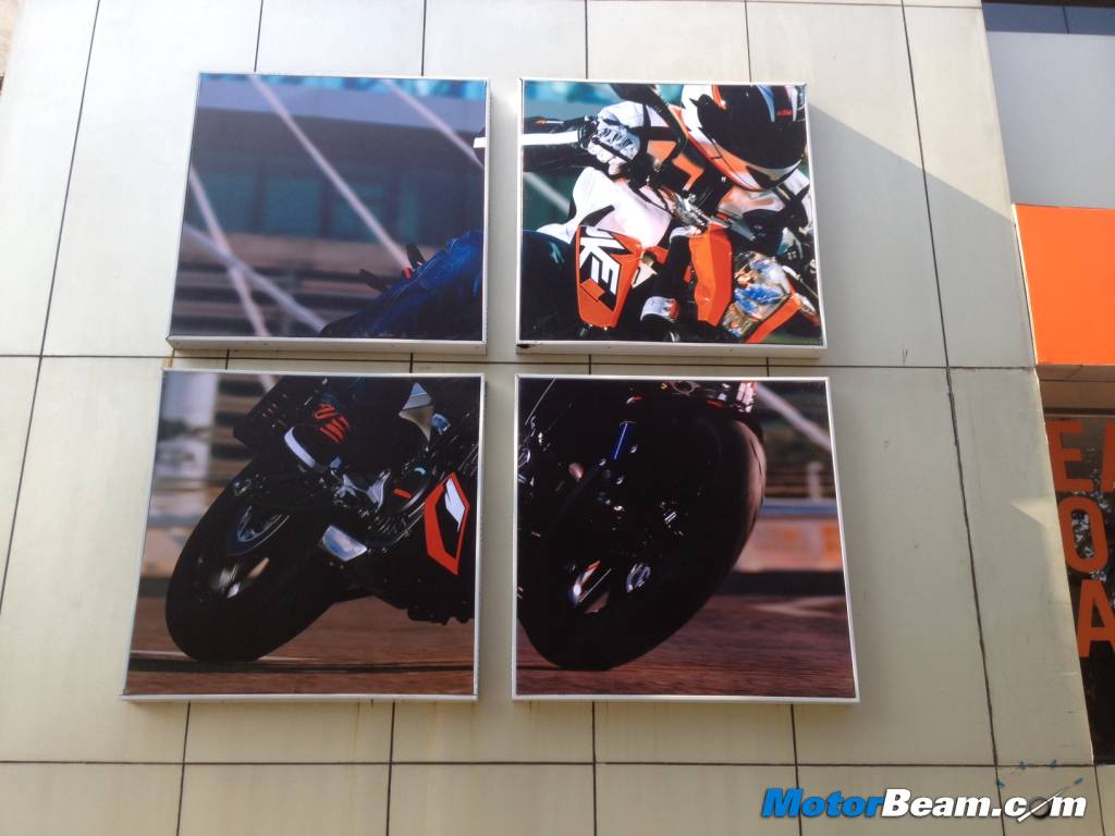 KTM Duke 200 Billboard KTM Duke 200 Billboard