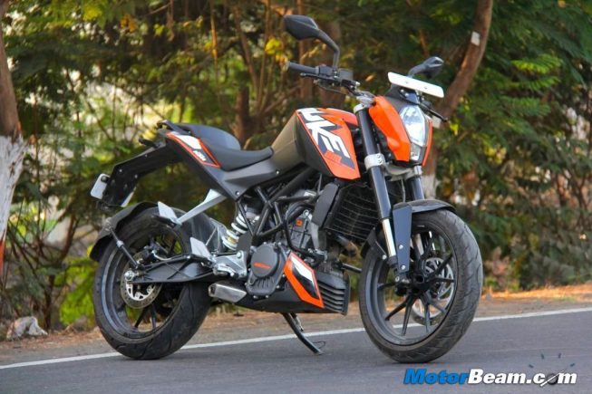 KTM Duke 200 Review