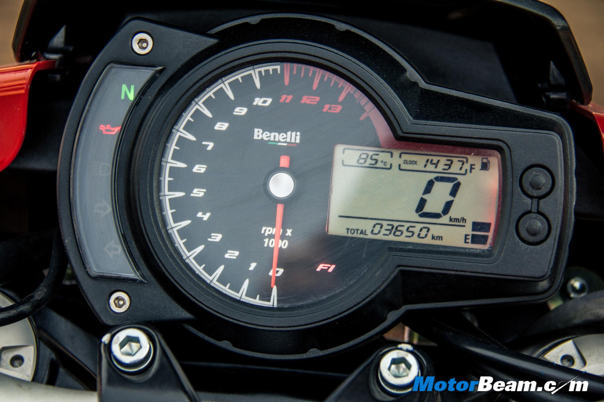 Kawasaki ER6n vs Benelli BN 600i