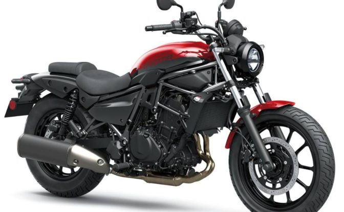 Kawasaki Eliminator 400 Plaza Edition front