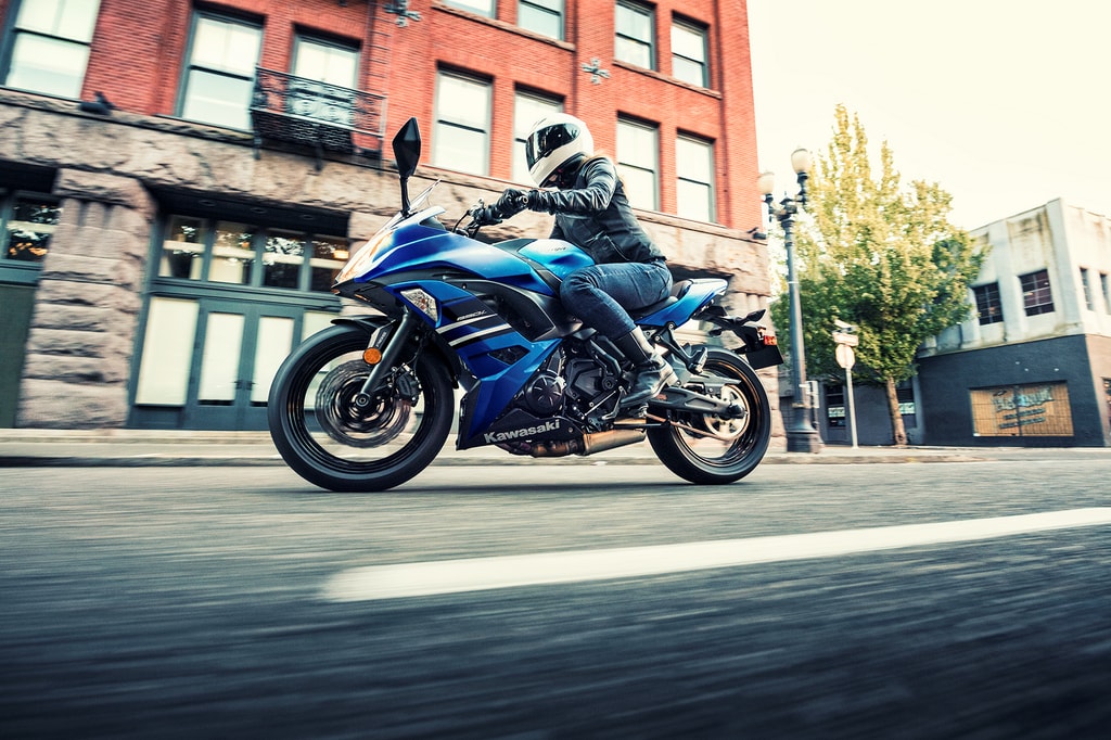 Kawasaki Ninja 650 Blue Wallpaper
