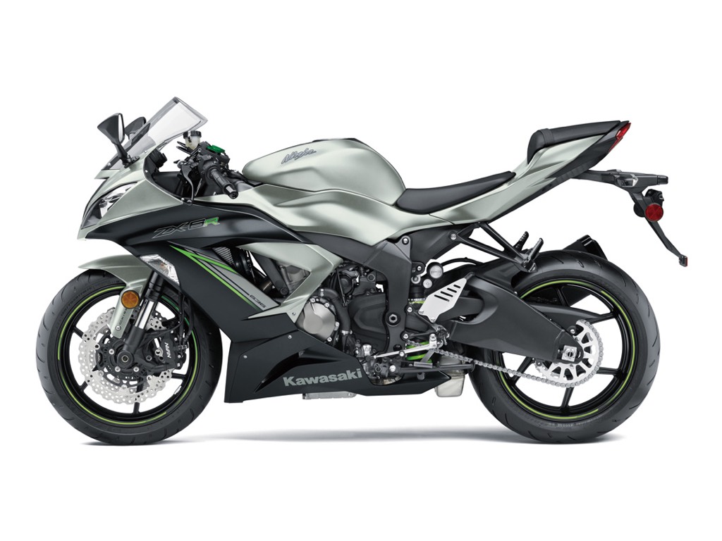 Kawasaki Ninja ZX-6R Side