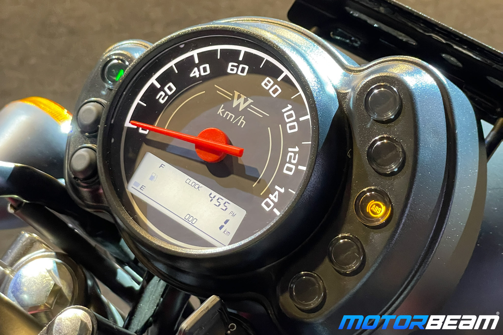 Kawasaki W175 Cluster