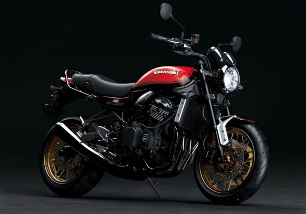 Kawasaki Z 50th Anniversary Edition 2022 Z900RS Candy Diamond Brown
