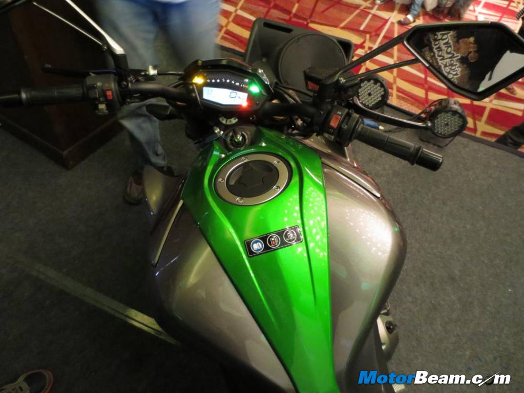 Kawasaki Z1000 Cluster