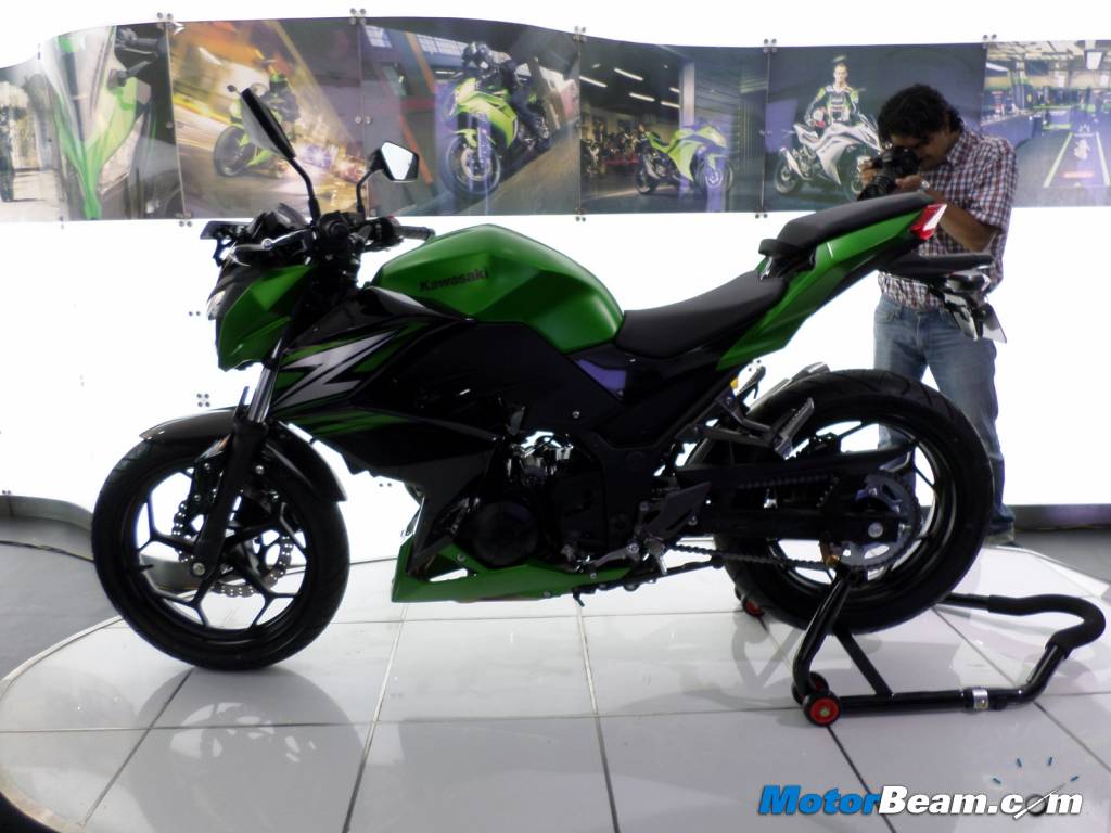 Kawasaki Z250 Launch