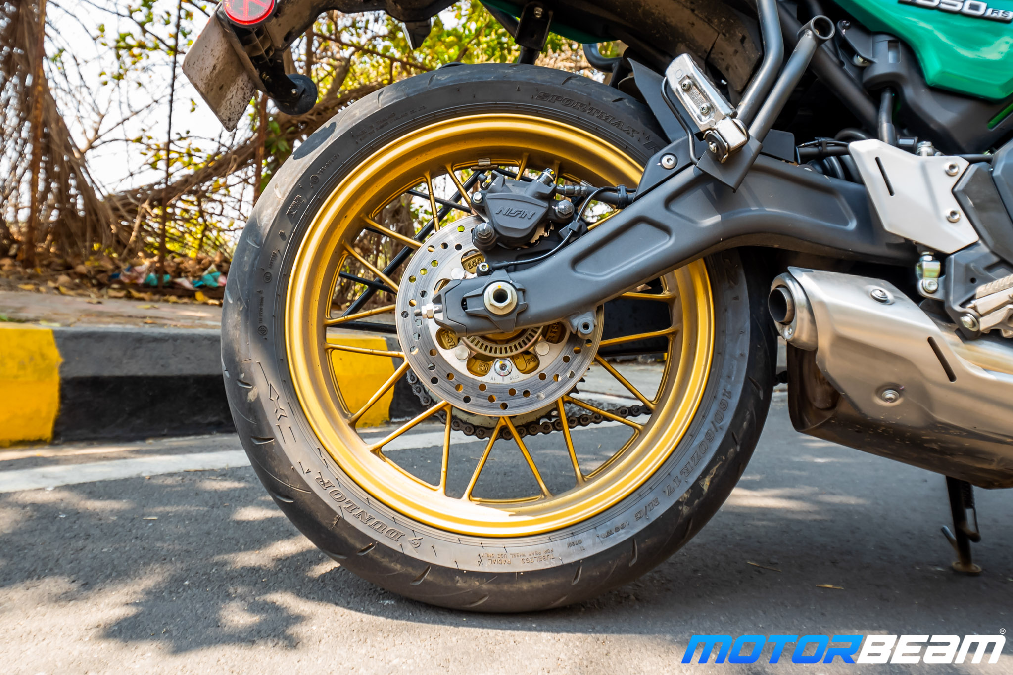 Kawasaki Z650RS Review 20