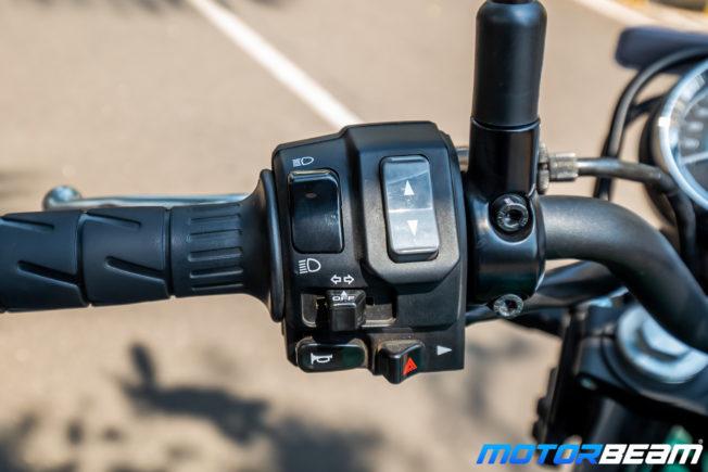 Kawasaki Z650RS Review 26