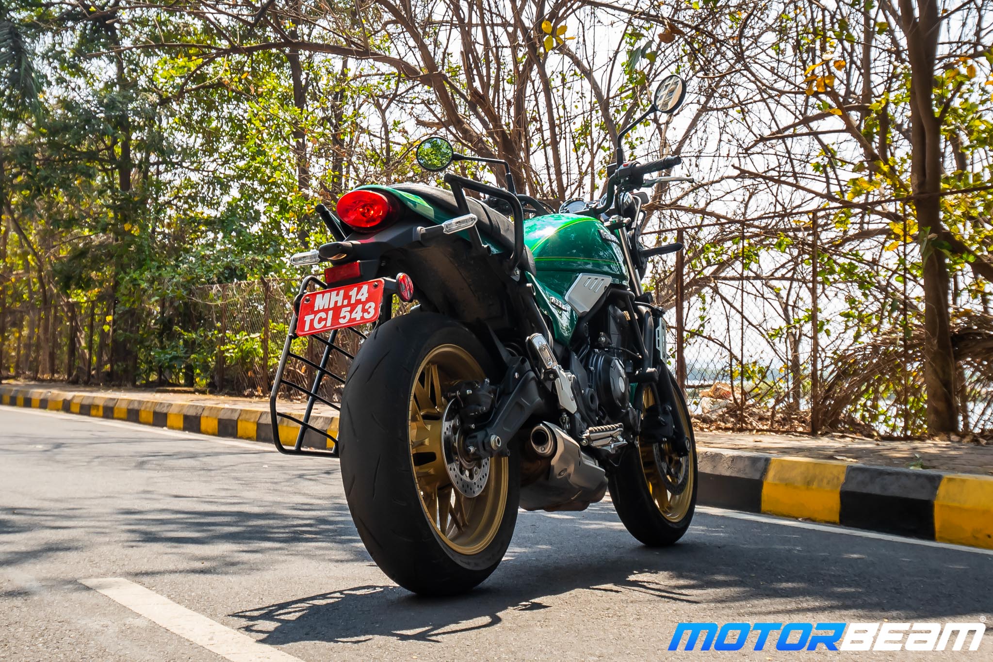 Kawasaki Z650RS Review 32