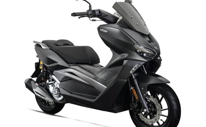 Keeway GT270 Maxi Scooter Black