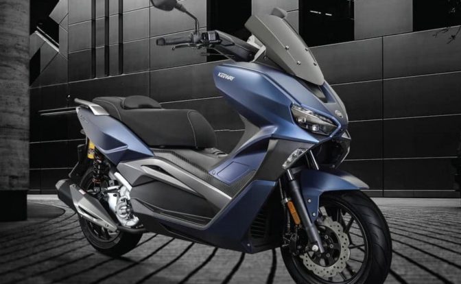 Keeway GT270 Maxi Scooter Blue Front Quarter