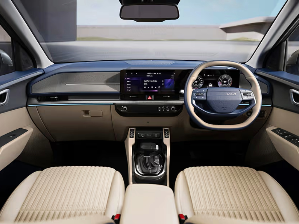 Kia Carens Clavis Interior