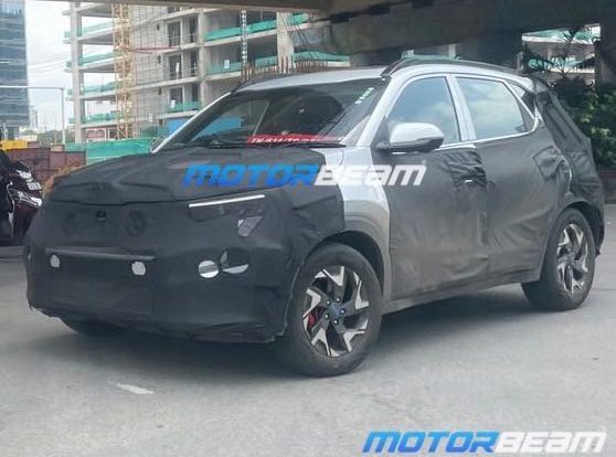 Kia Sonet Facelift Prototype