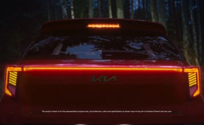 Kia Sonet Facelift Rear Teased