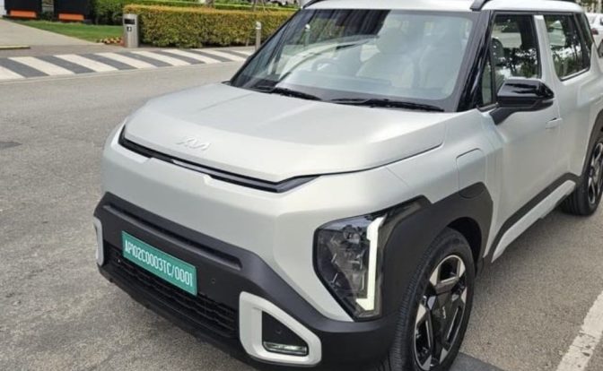 Kia Syros EV Spied