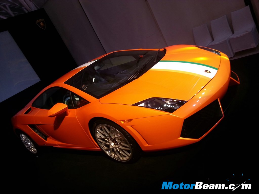Lamborghini Gallardo LP 550 2 Images