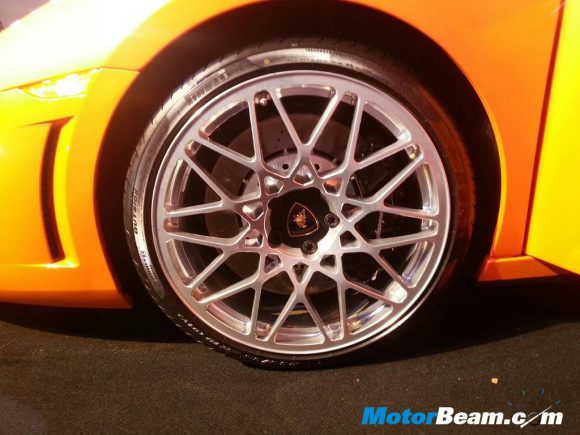 Lamborghini Gallardo LP 550 2 Wheel