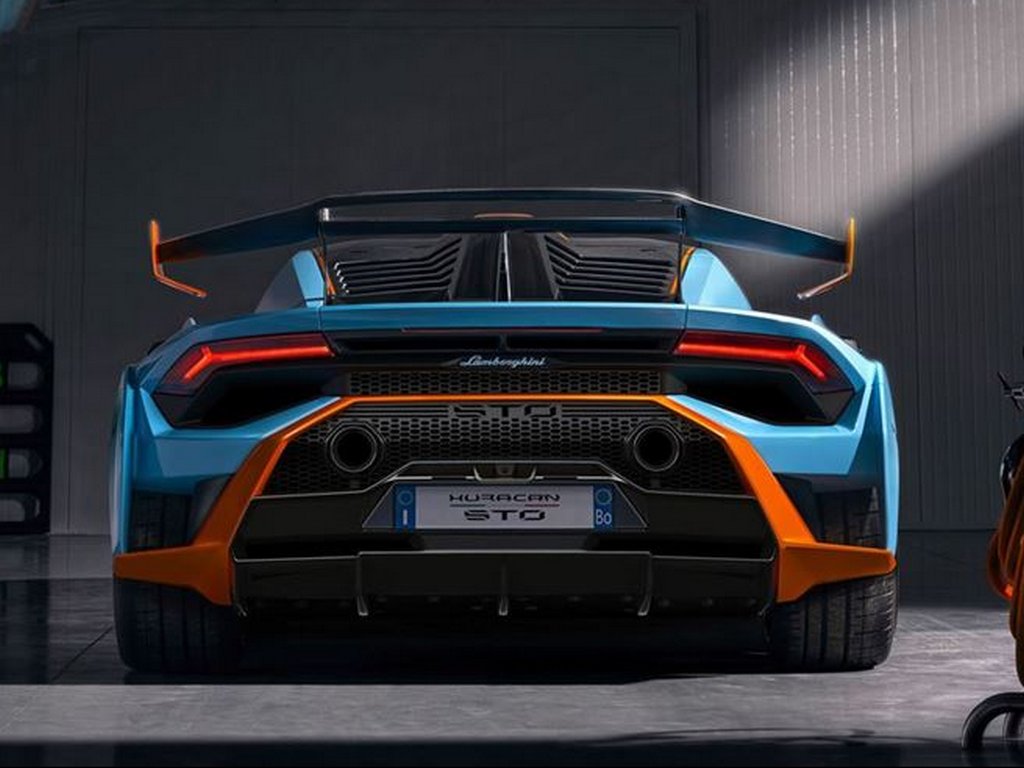 Rear Profile