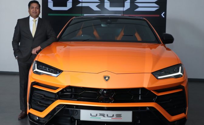 Lamborghini Urus Pearl Capsule Design Edition