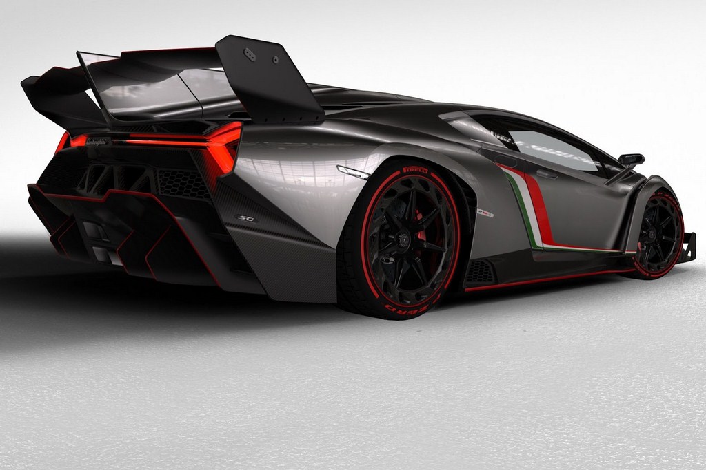 Lamborghini Veneno 5