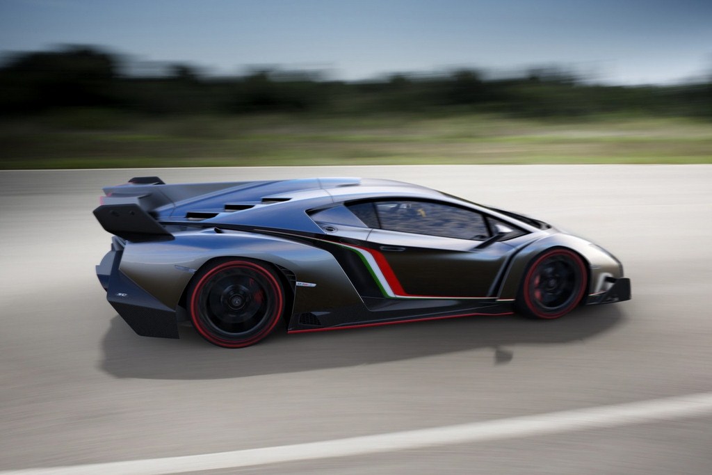 Lamborghini Veneno 8