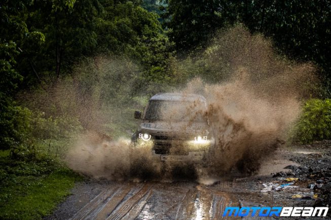Land-Rover-Defender-1
