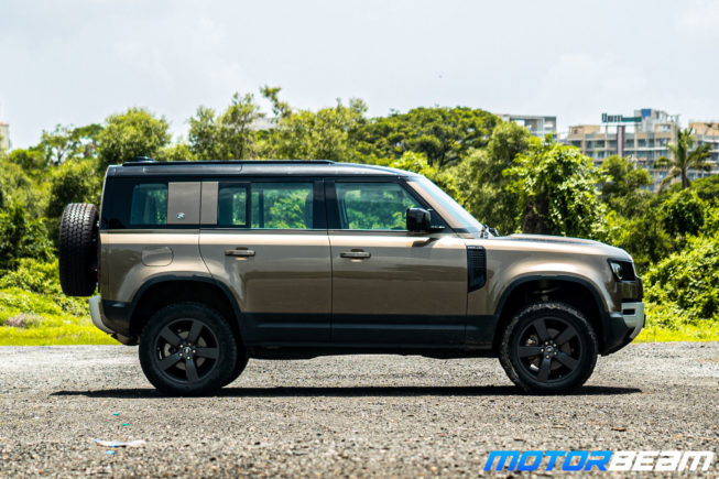 Land-Rover-Defender-11
