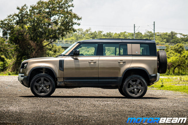 Land-Rover-Defender-13