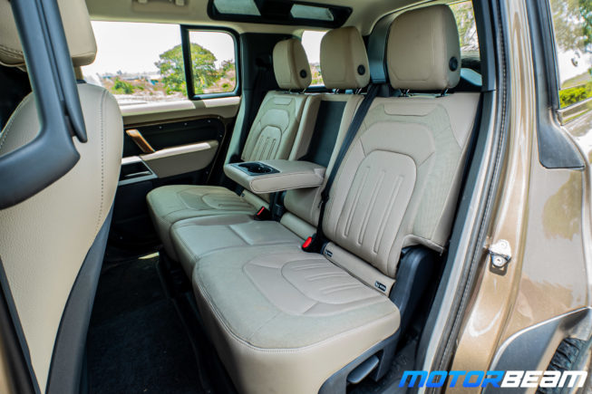 Land-Rover-Defender-27