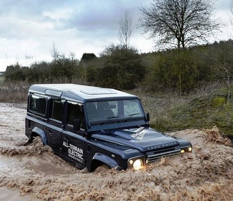Land Rover Defender Electric water