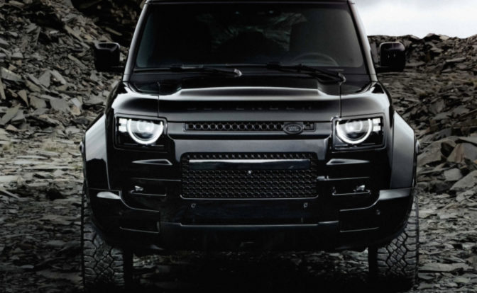 Land Rover Defender OCTA black front
