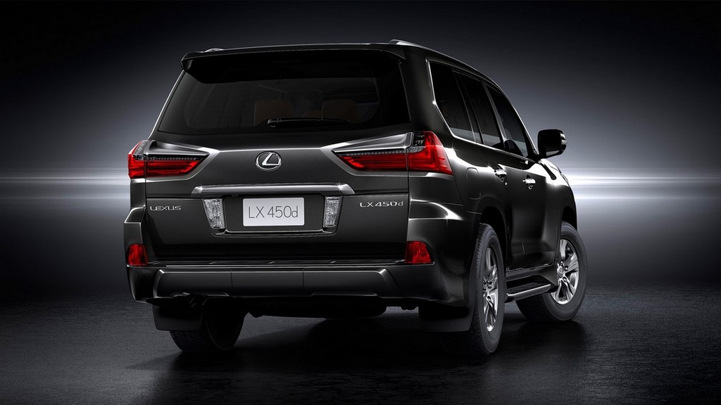 Lexus LX 450d Rear