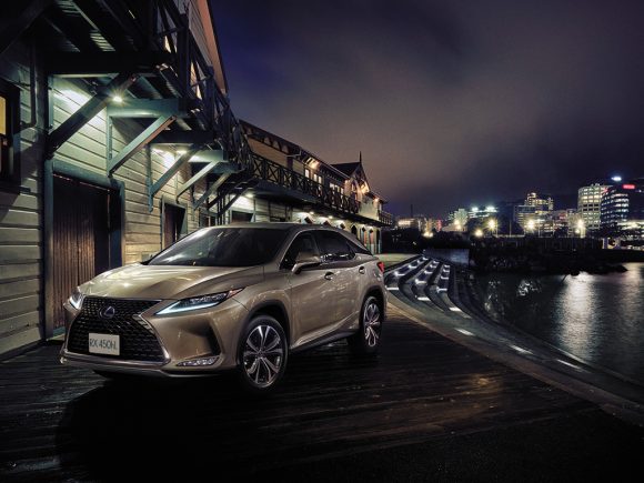 Lexus RX450hL Launched