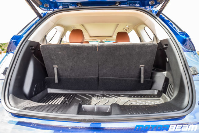 MG-Hector-Plus-13