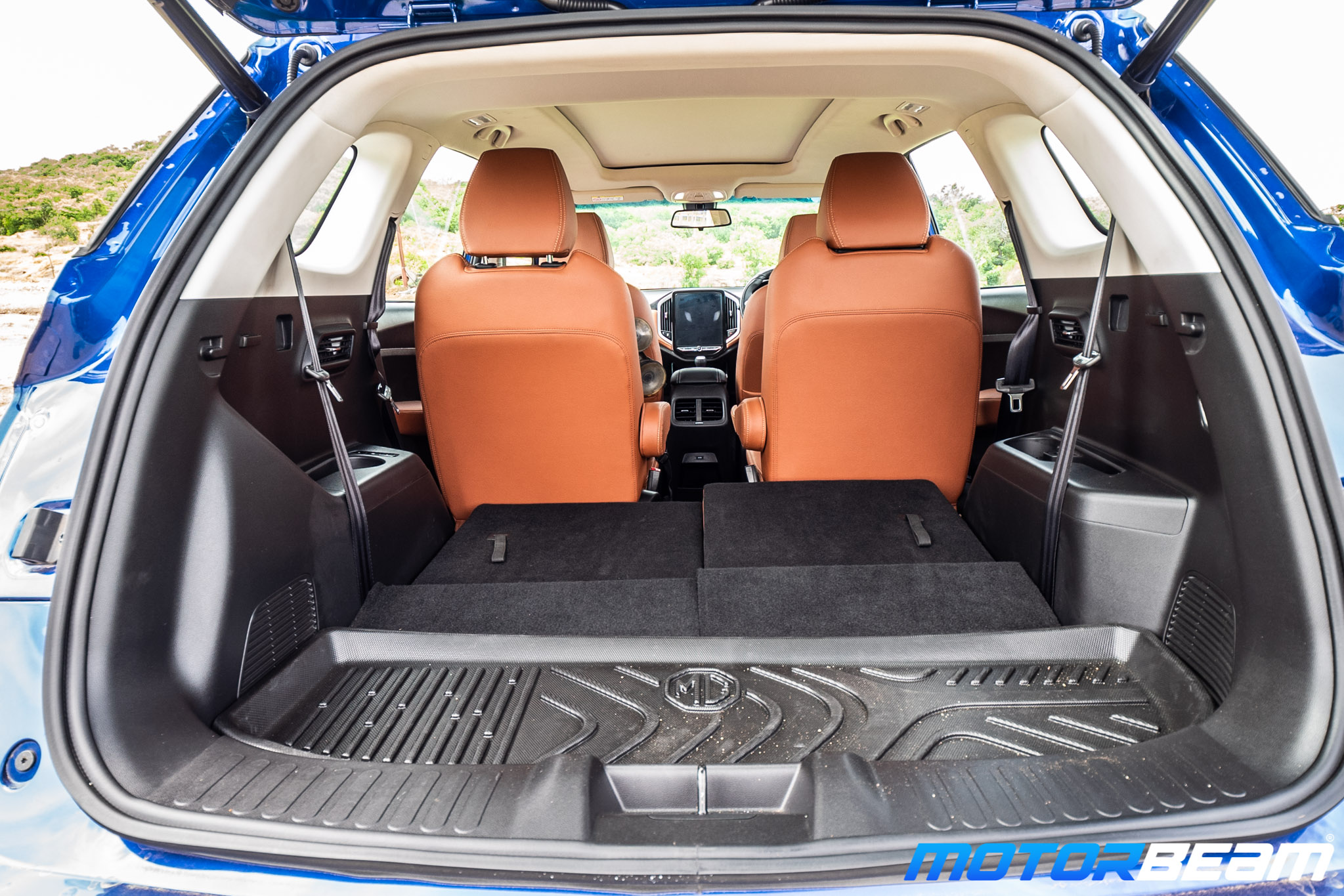 MG-Hector-Plus-14