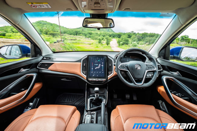 MG-Hector-Plus-20