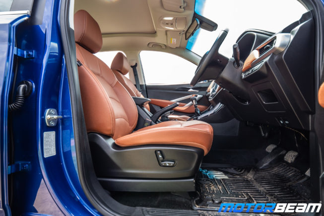 MG-Hector-Plus-9