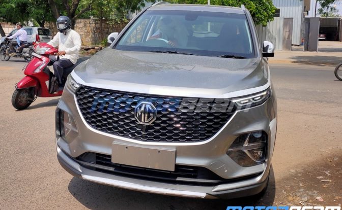 MG Hector Plus Dispatch
