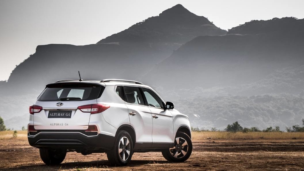 Mahindra Alturas G4 Rear