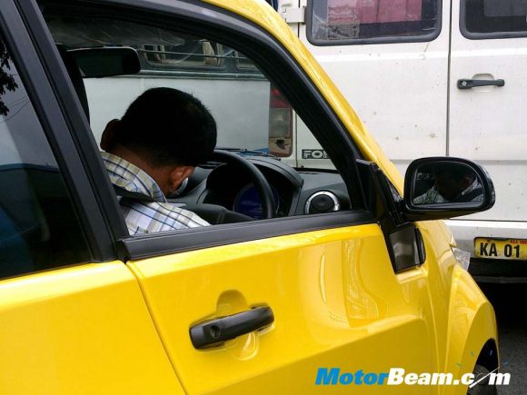 Mahindra E2O testing