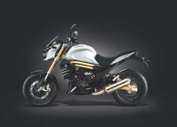 Mahindra Mojo White